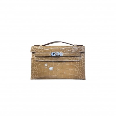HERMÈS MASTER KELLY POCHETTE SHINY NILOTICUS CROCODILE CARAMEL SILVER BUCKLE (22*14*7cm) 